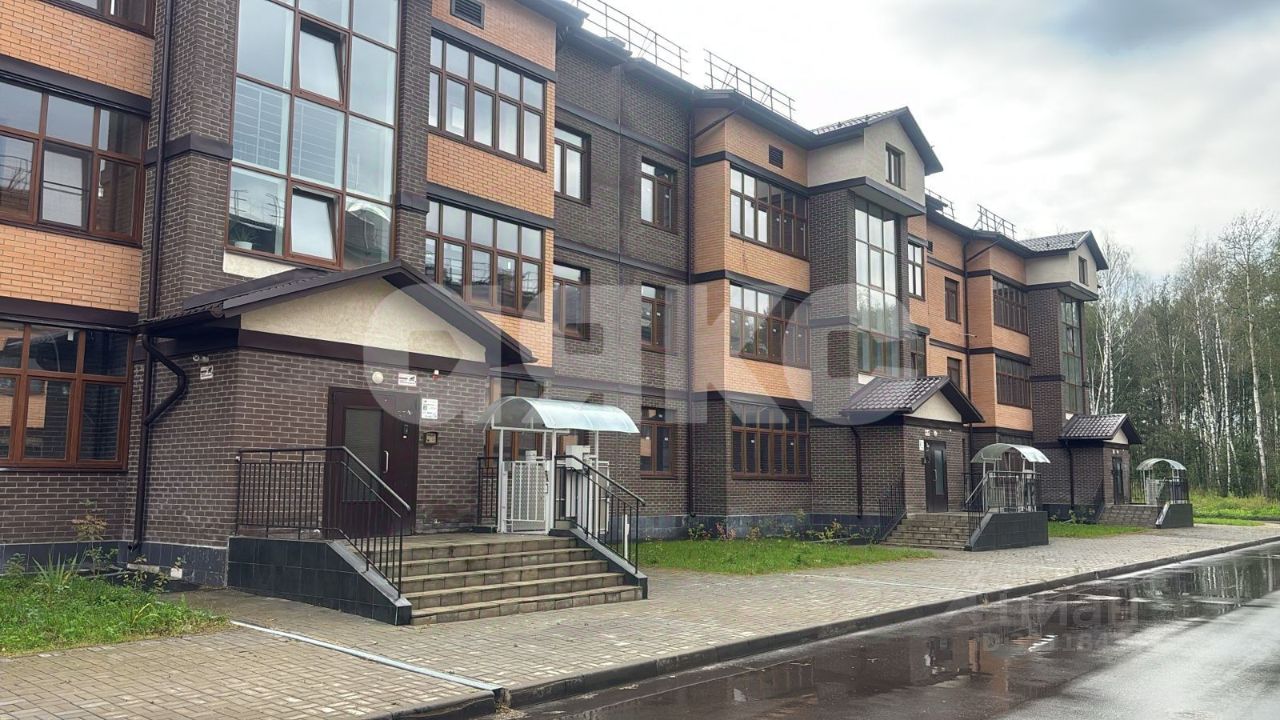 Продажа 2-комн квартиры на вторичном рынке Раменское, улица Березовая Роща, 1