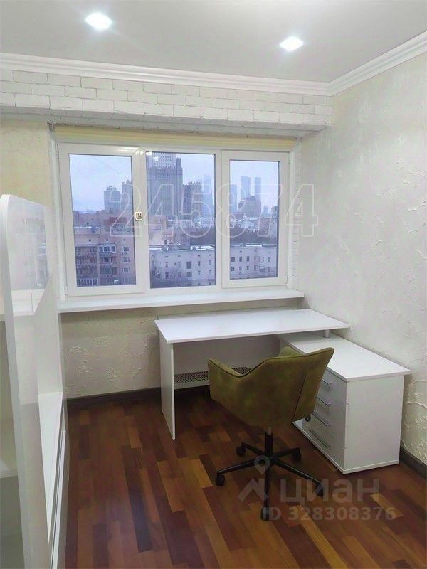 Аренда 3-комн квартиры на вторичном рынке Малый Власьевский переулок, 6