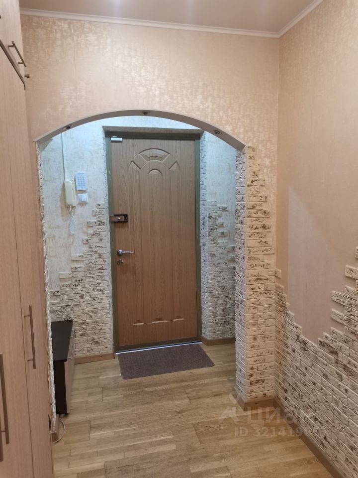 Продажа 3-комн квартиры на вторичном рынке Боткинская улица, 15К2