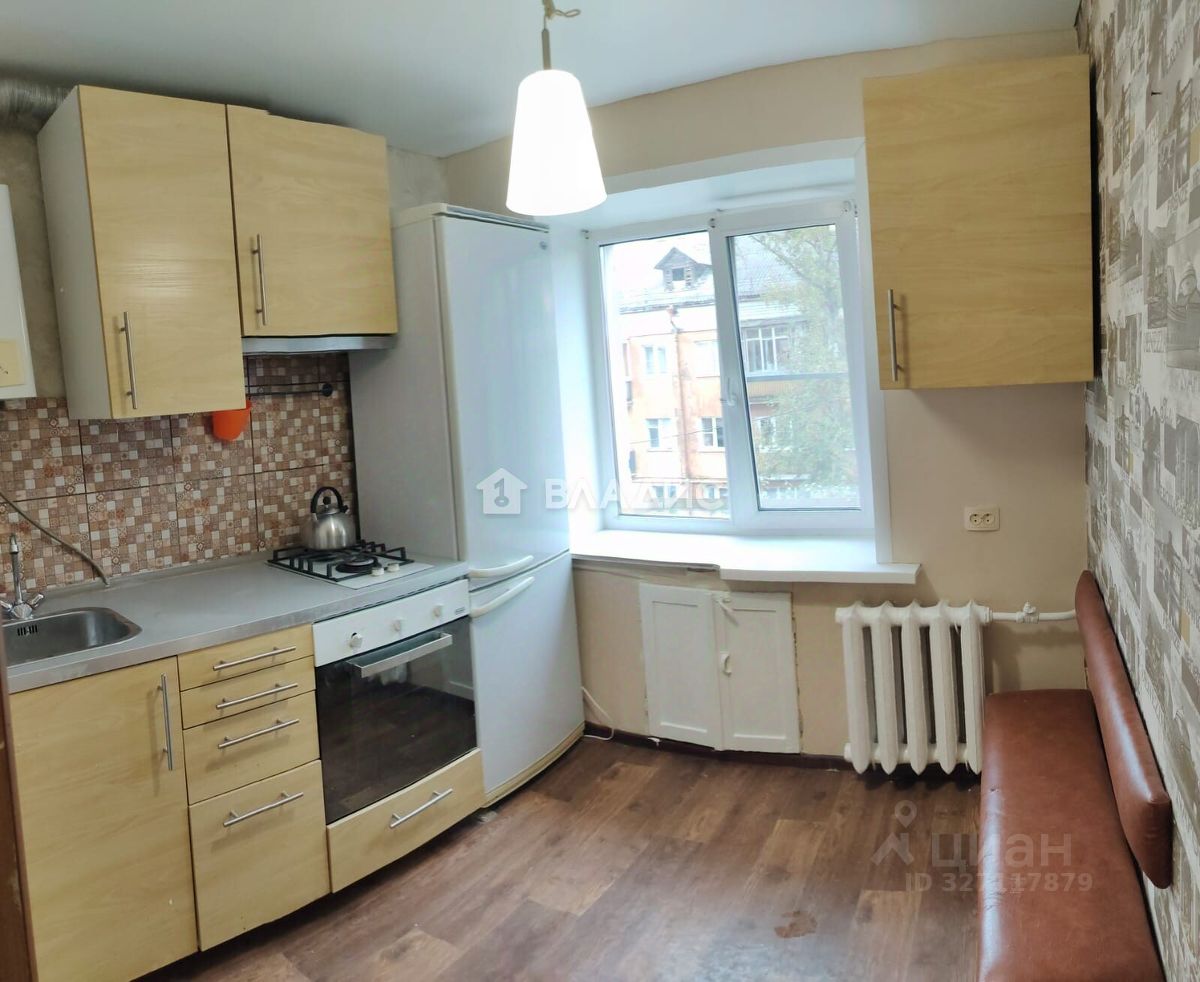 Продажа 2-комн квартиры на вторичном рынке Электросталь, улица Карла Маркса,  д. 49а