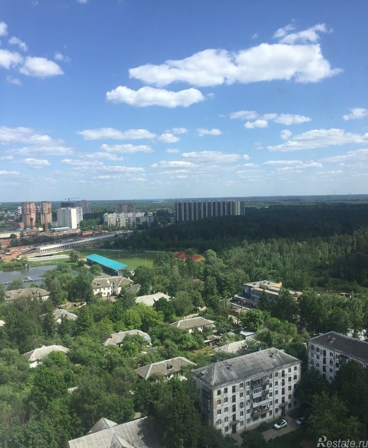 Продажа 3-комн квартиры в новостройке Лобня г, Центральная ул ,  д. 8