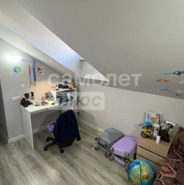 Продажа 5-комн квартиры на вторичном рынке Беговая улица