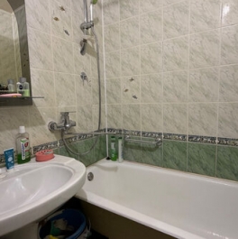 Продажа 3-комн квартиры на вторичном рынке Чехов, ул Дружбы,  д. 8