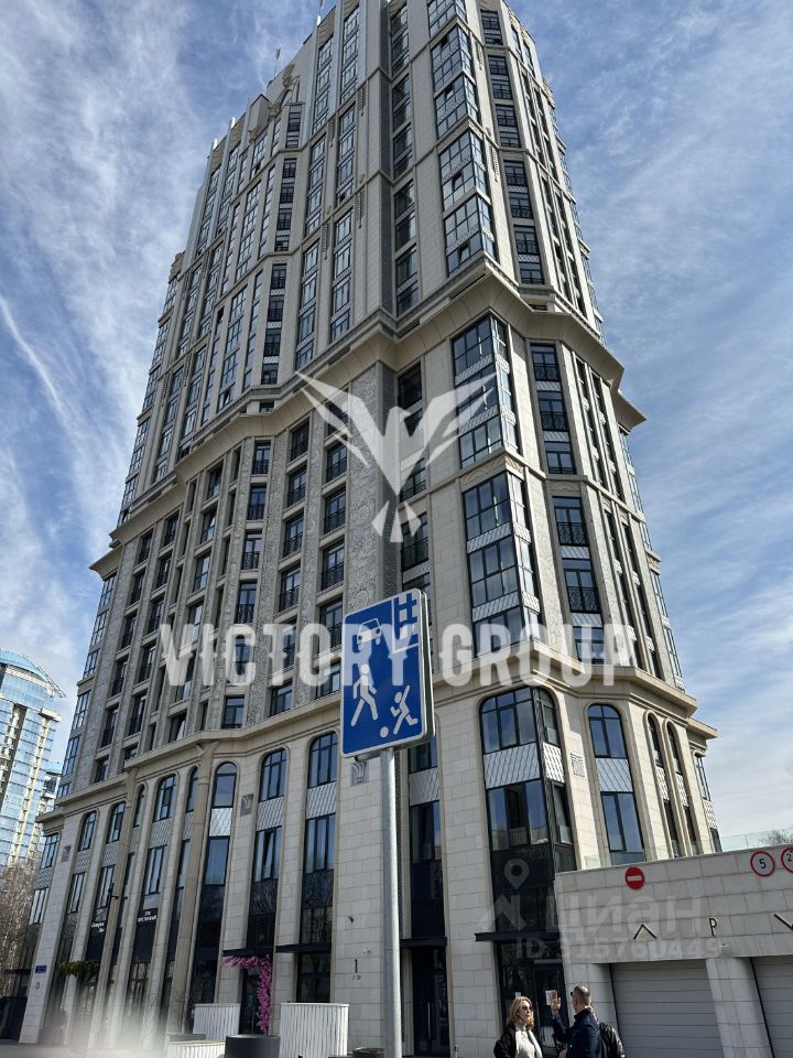 Продажа 2-комн квартиры на вторичном рынке Нежинская улица, 3А