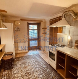 Продажа 2-комн квартиры на вторичном рынке Институтский 1-й проезд,  д. 4/2