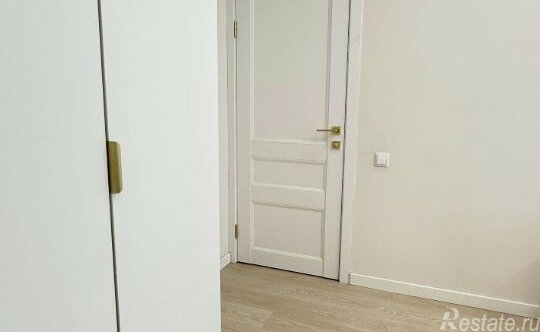 Продажа 3-комн квартиры на вторичном рынке Усачёва улица,  д. 29 к7