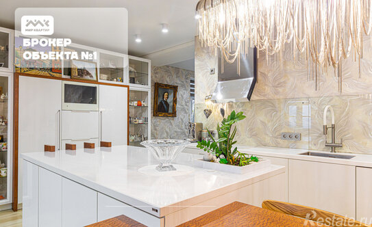 Продажа 3-комн квартиры на вторичном рынке Петровский пр-кт,  д. 20,  к. 5