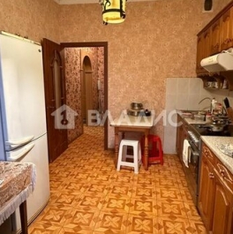 Продажа 2-комн квартиры на вторичном рынке Лобня г, Молодежная ул,  д. 8