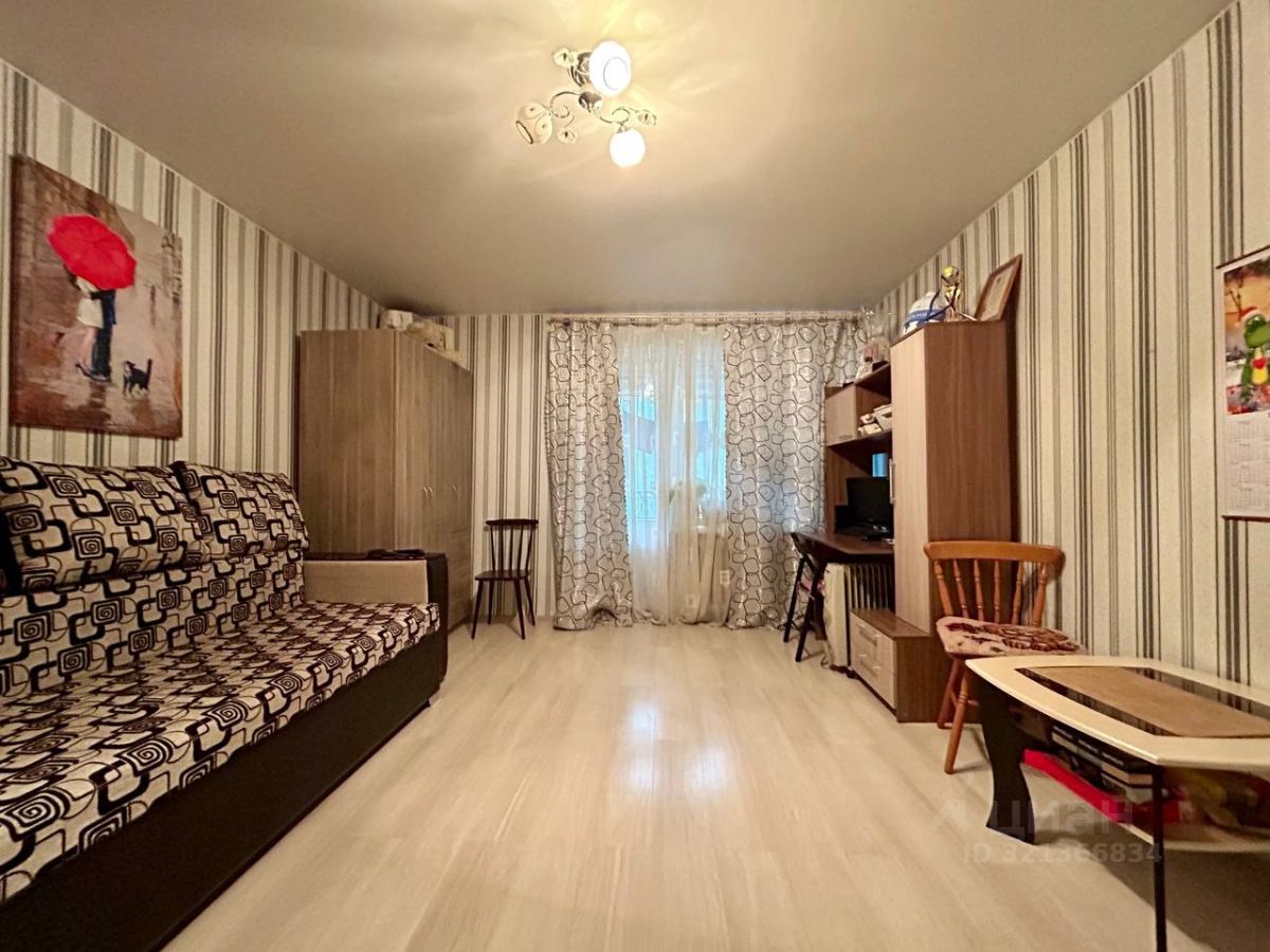Продажа 3-комн квартиры на вторичном рынке Сестрорецк, улица Воскова, 1