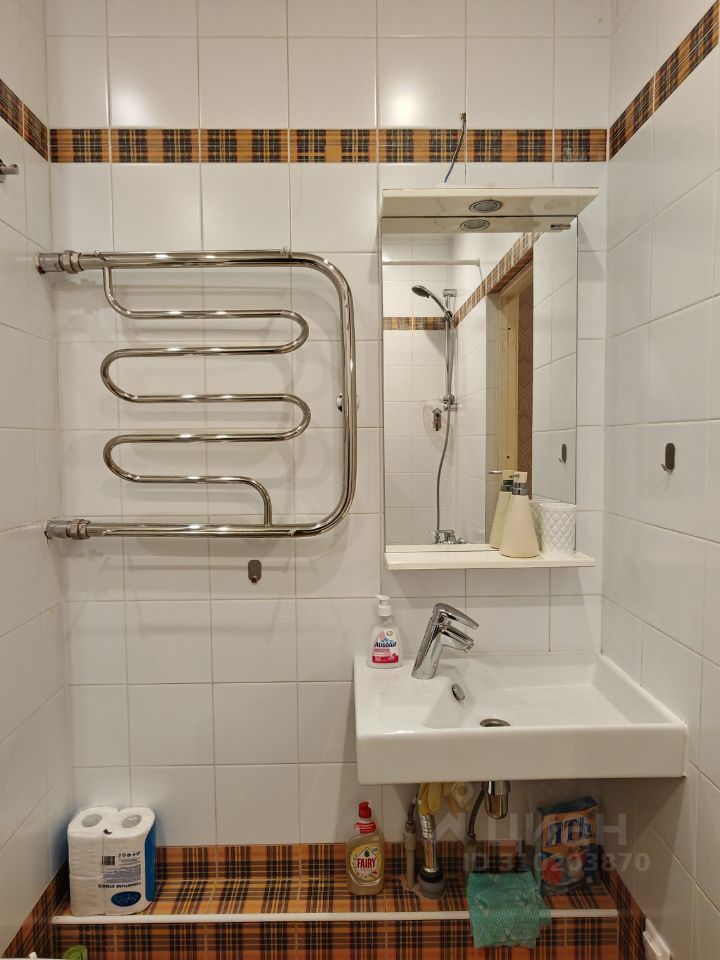 Продажа 1-комн квартиры на вторичном рынке проспект Ветеранов, 75к3