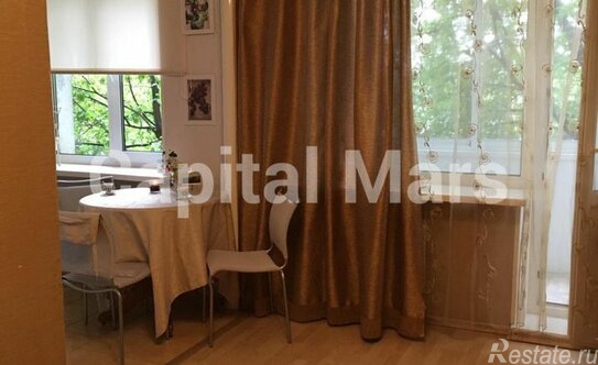 Аренда 2-комн квартиры на вторичном рынке ул Анненская,  д. 1