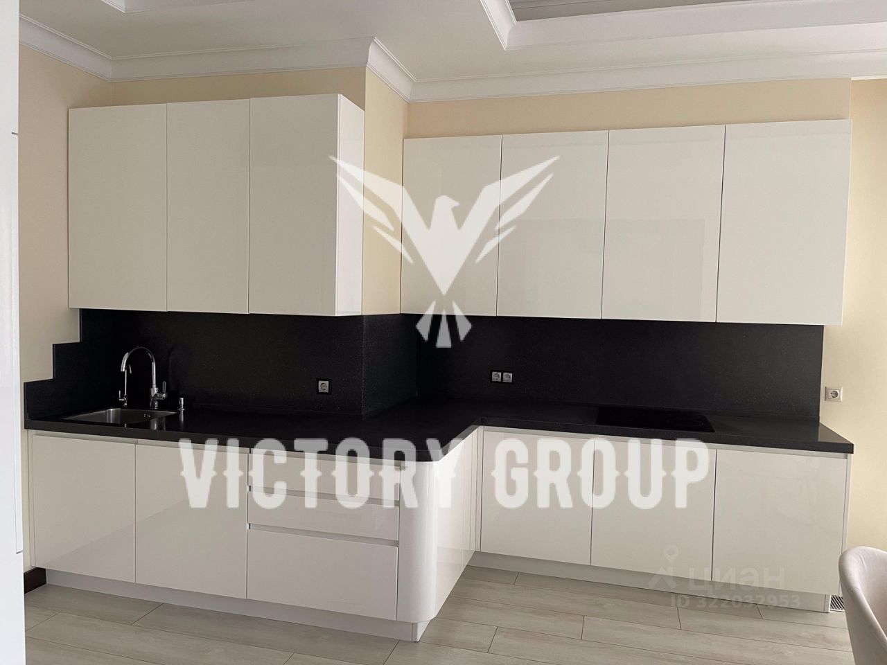 Аренда 3-комн квартиры на вторичном рынке Большой Козихинский переулок, 25