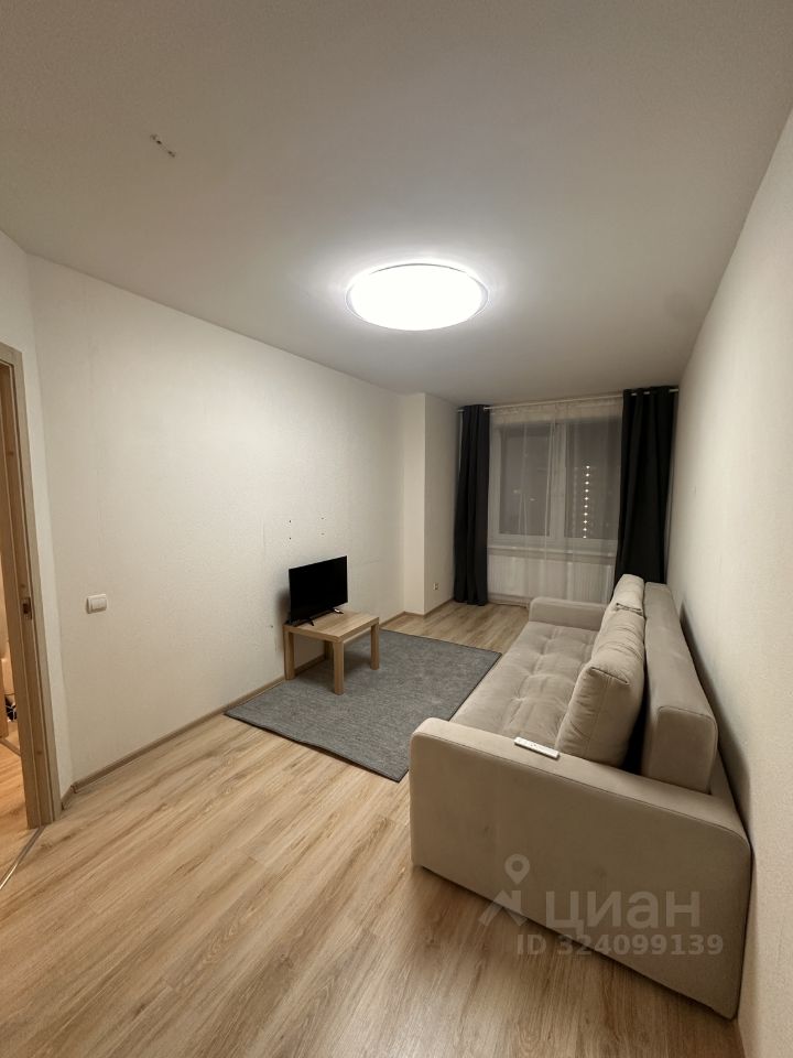 Аренда 1-комн квартиры на вторичном рынке улица Русановская, 18к1