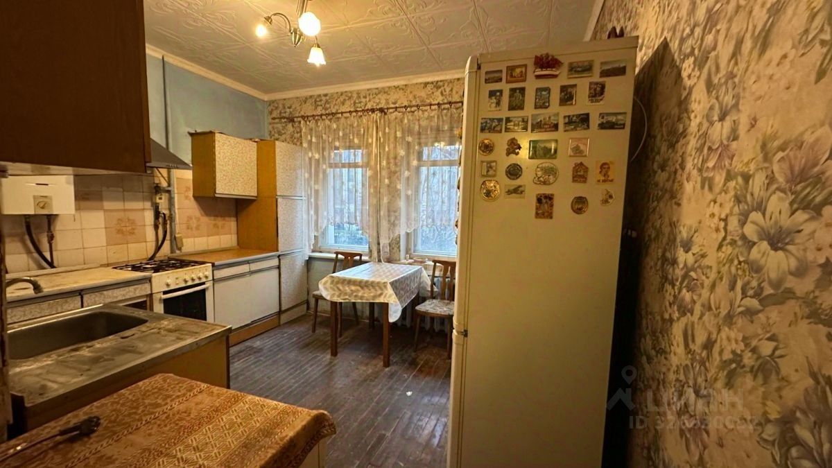 Продажа 3-комн квартиры на вторичном рынке Лиговский проспект, 120