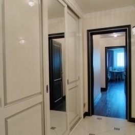 Продажа 4-комн квартиры на вторичном рынке Кронштадтский б-р,  д. 49 к1