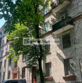 Продажа 3-комн квартиры на вторичном рынке улица Харченко,  д. 17