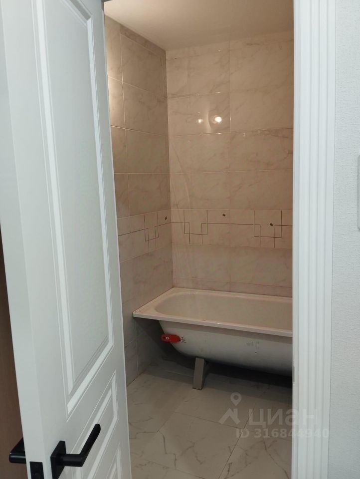 Продажа 1-комн квартиры на вторичном рынке Саратовская улица, 31