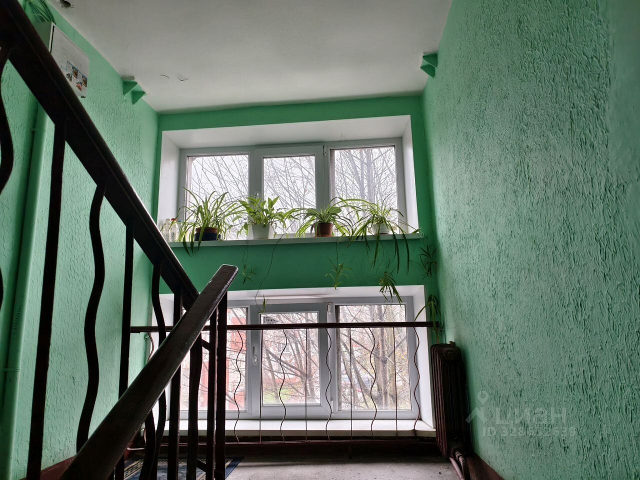 Продажа 2-комн квартиры на вторичном рынке улица Седова, 124