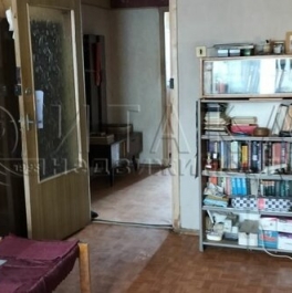 Продажа 3-комн квартиры на вторичном рынке ул Уточкина,  д. 1,  к. 1