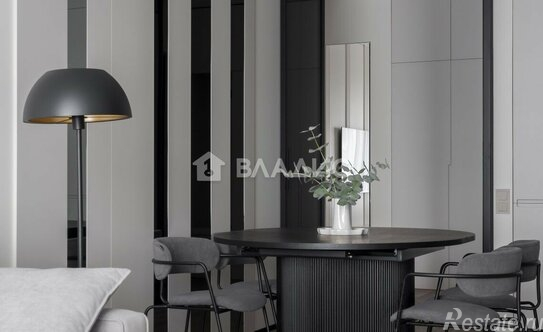 Продажа 3-комн квартиры на вторичном рынке ул Винницкая,  д. 8,  к. 7