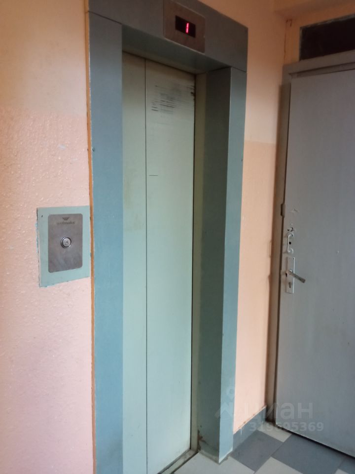 Продажа 3-комн квартиры на вторичном рынке Молоково пгт, улица Школьная, 6