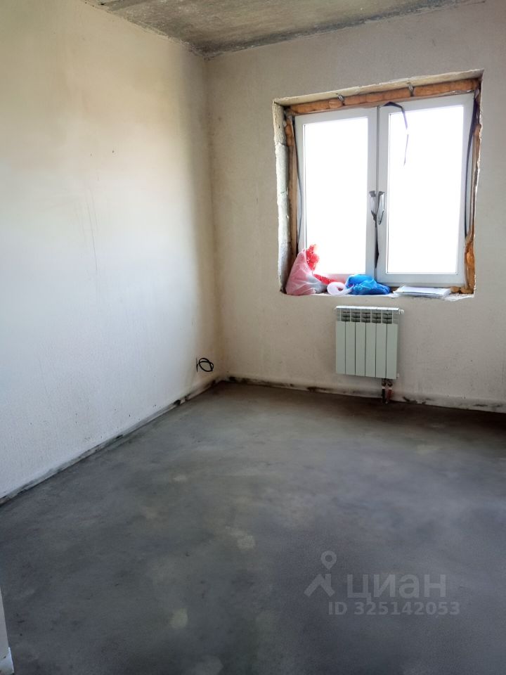 Продажа 2-комн квартиры на вторичном рынке Красково пгт, улица Лорха, 15/2