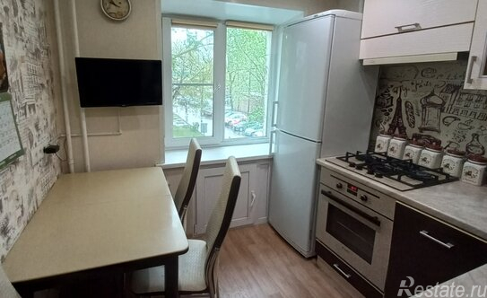 Продажа 2-комн квартиры на вторичном рынке Ступино г, Первомайская ул,  д. 41