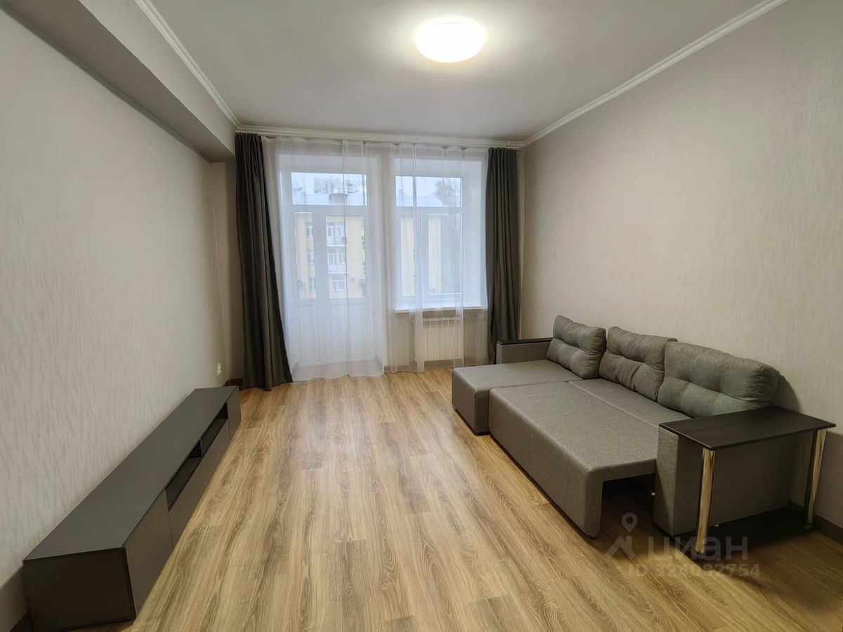 Аренда 2-комн квартиры на вторичном рынке Королев, улица Циолковского, 21/20