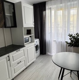 Продажа 1-комн квартиры на вторичном рынке Саввинский М. пер,  д. 5