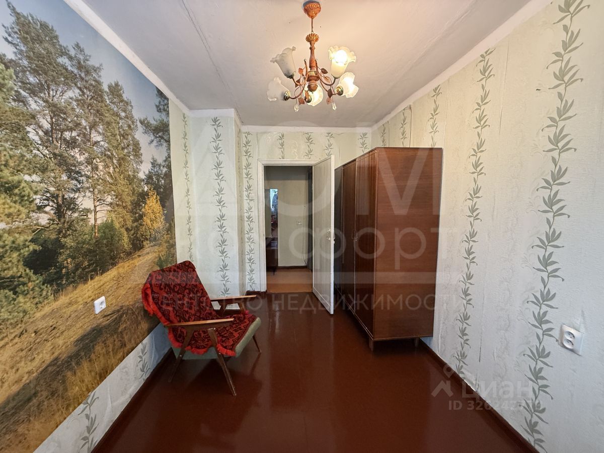 Продажа 3-комн квартиры на вторичном рынке Приозерск, улица Чапаева, 22