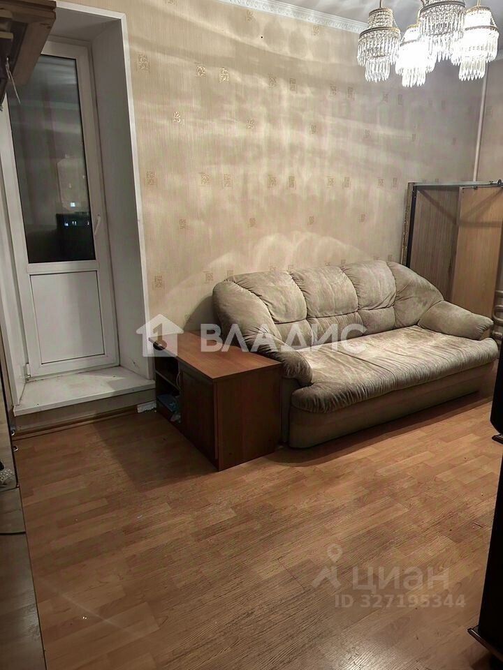 Продажа 3-комн квартиры на вторичном рынке улица Академика Анохина, 38К4