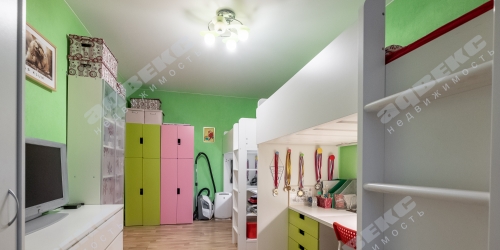 2-комн квартира Парголово, Заводская ул., 24