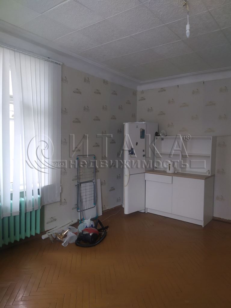 Продажа комнаты Мгинская,  д. 9