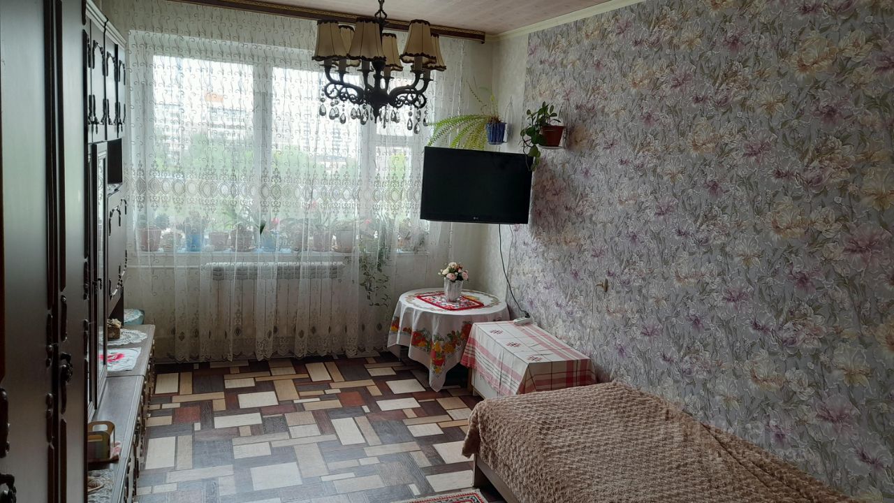 Продажа 3-комн квартиры на вторичном рынке Серпухов, Новая улица, 11б