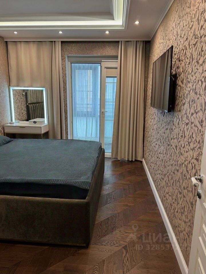 Продажа 3-комн квартиры на вторичном рынке улица Среднерогатская, 11