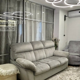 Продажа 3-комн квартиры на вторичном рынке улица Расковой,  д. 14