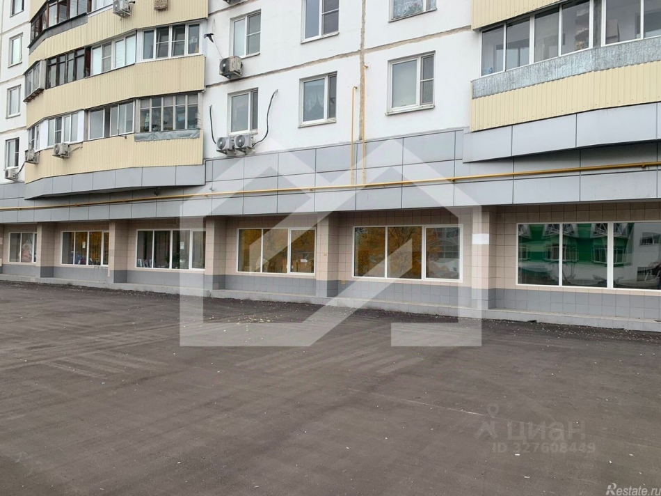 Продажа торгового помещения 26 Бакинских Комиссаров ул,  д. 7,  к. 6
