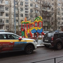 Продажа 2-комн квартиры на вторичном рынке Будапештская улица,  д. 5 к2