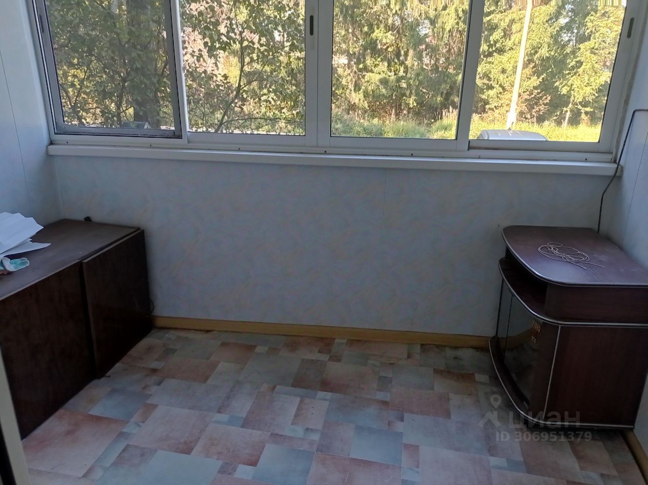 Продажа 3-комн квартиры на вторичном рынке с. Конобеево, улица Новые дома, 17