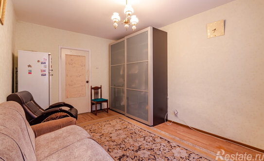 Продажа 4-комн квартиры на вторичном рынке ул Рихарда Зорге,  д. 7