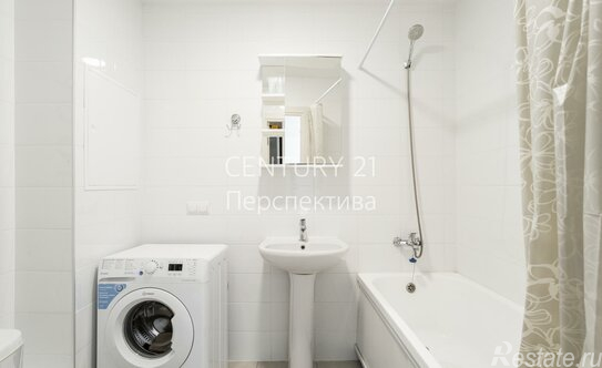 Продажа 1-комн квартиры на вторичном рынке Люберцы, ул 8 Марта,  д. 8А,  к. 4