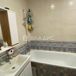 Продажа 3-комн квартиры на вторичном рынке Лопатино, Сухановская улица,  д. 37