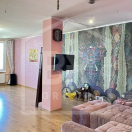 Продажа 2-комн квартиры на вторичном рынке Европы пл,  д. 1