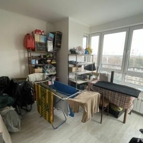 3-комн квартира улица Чёрное Озеро