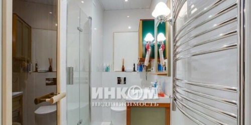 5-комн квартира Богатырская 3-я ул,  д. 3