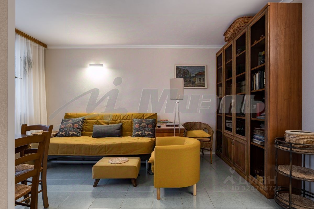 Продажа 1-комн квартиры на вторичном рынке улица Седова, 10К2