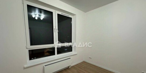 3-комн квартира ул Юных Ленинцев,  д. 97,  к. 3