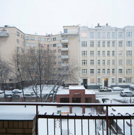 Аренда 2-комн квартиры на вторичном рынке переулок Сивцев Вражек,  д. 20