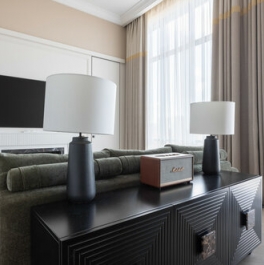 Продажа 2-комн квартиры на вторичном рынке проспект Генерала Дорохова,  д. 39 к1Б