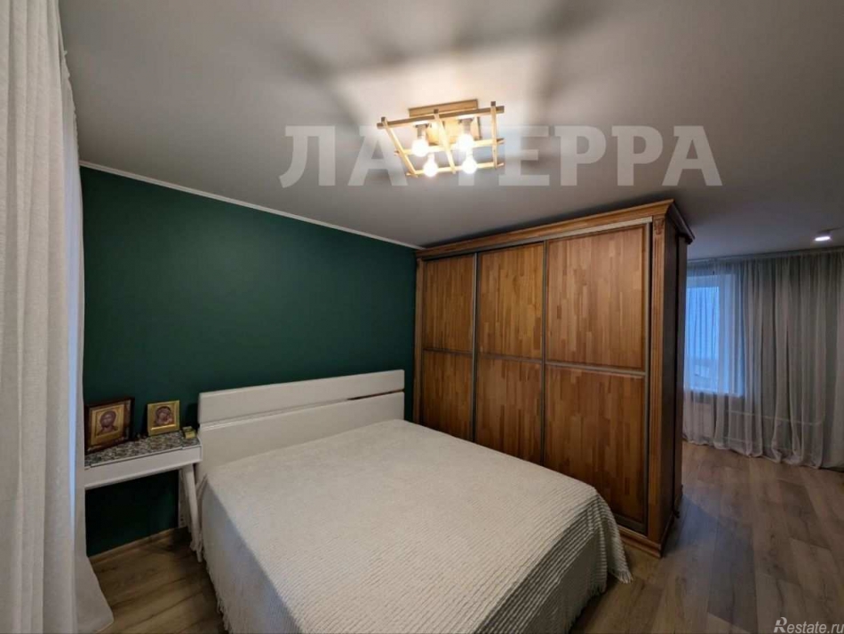 Продажа 3-комн квартиры на вторичном рынке Островитянова ул,  д. 39